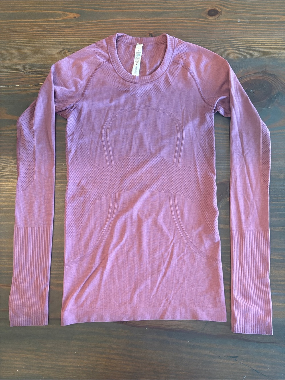 Lululemon long sleeve. Size 4.